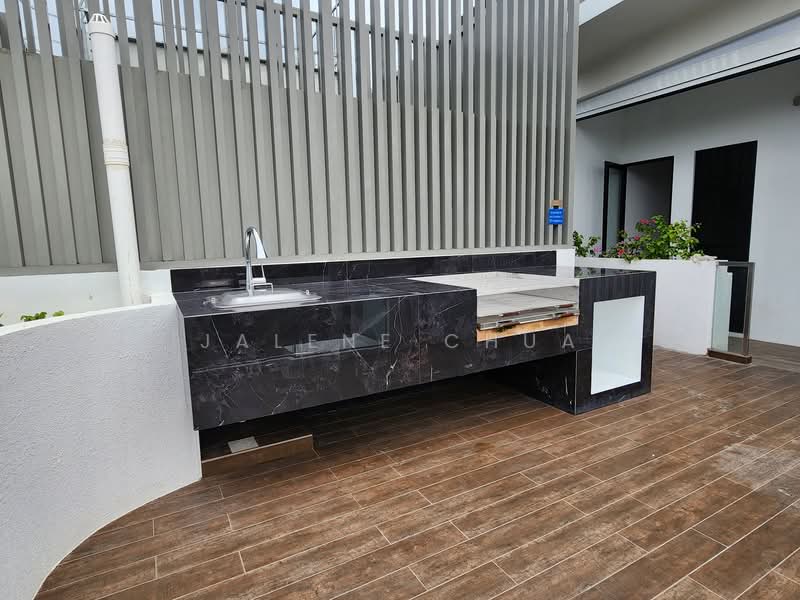 Mooi Residences, 139 Holland Road, 2 Bedrooms, 667 sqft, Condominium For Rent, by Jalene Chua, 25202693 - PropertyGuru.com.sg