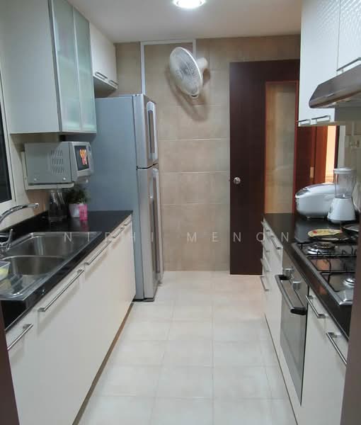 Rio Vista, 32 Upper Serangoon View, 3 Bedrooms, 1,238 sqft, Condominium For Rent, by Nidhi Menon, 25202836 - PropertyGuru.com.sg