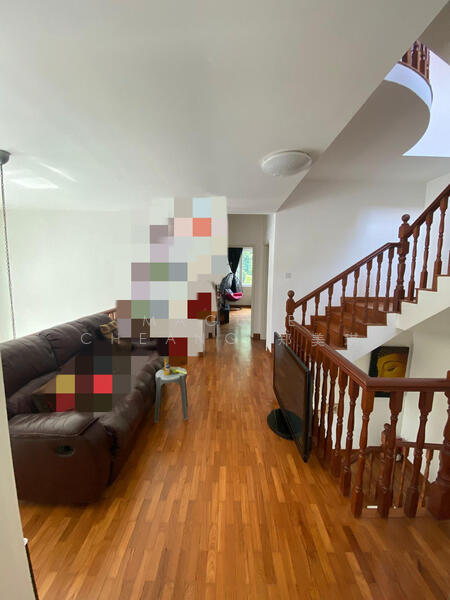 second floor living area