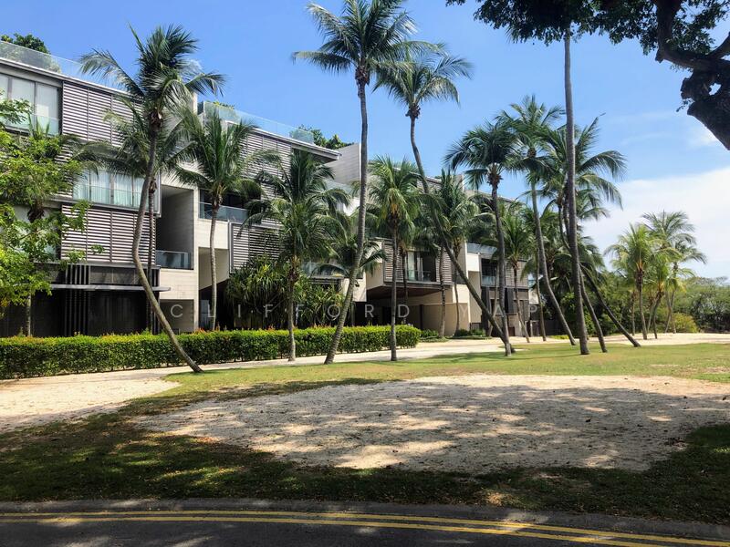 Only residence with direct beach access 