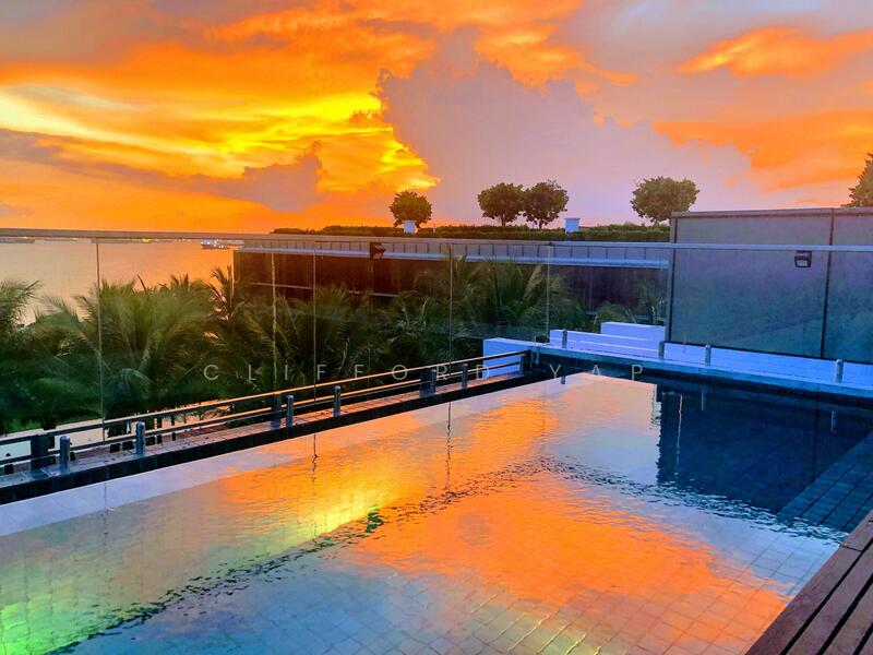 PENTHOUSE’s  private pool 