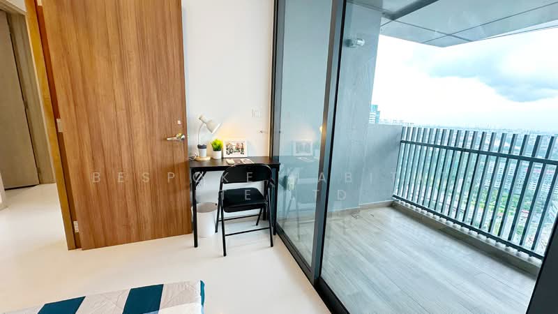 J Gateway, 2 Gateway Drive, Room Rental, 100 sqft, Condominium For Rent, by Bespoke Habitat Pte Ltd, 25204352 - 32-03 PR2 - PropertyGuru.com.sg