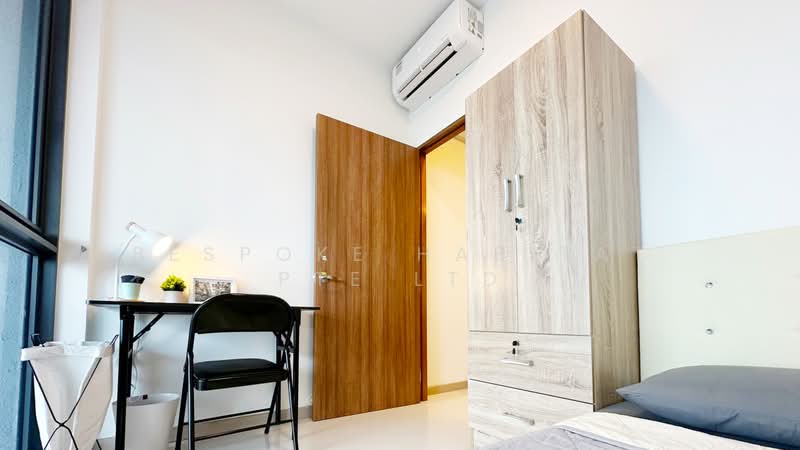 J Gateway, 2 Gateway Drive, Room Rental, 100 sqft, Condominium For Rent, by Bespoke Habitat Pte Ltd, 25204352 - 32-03 CR1 - PropertyGuru.com.sg