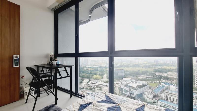 J Gateway, 2 Gateway Drive, Boon Lay / Jurong / Tuas, Room Rental, 100 sqft, Condominium For Rent, by Bespoke Habitat Pte Ltd , 25204352 - 37-03 CR2 - PropertyGuru.com.sg