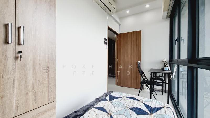 J Gateway, 2 Gateway Drive, Boon Lay / Jurong / Tuas, Room Rental, 100 sqft, Condominium For Rent, by Bespoke Habitat Pte Ltd , 25204352 - 37-03 CR2 - PropertyGuru.com.sg