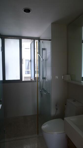 Waterfront Key, 772 Bedok Reservoir Road, Bedok / Upper East Coast, 2 Bedrooms, 915 sqft, Condominium For Rent, by Christine Nga, 25204591 - PropertyGuru.com.sg