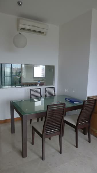 Waterfront Key, 772 Bedok Reservoir Road, Bedok / Upper East Coast, 2 Bedrooms, 915 sqft, Condominium For Rent, by Christine Nga, 25204591 - PropertyGuru.com.sg