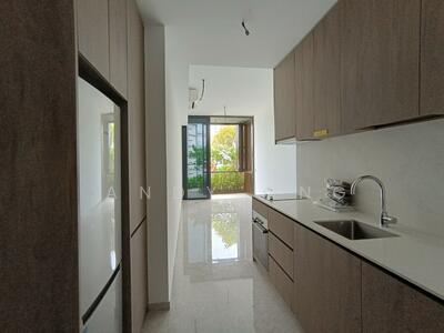 For Sale - Parc Komo