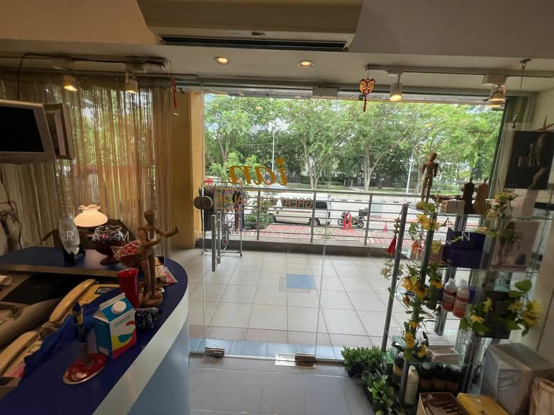 Katong Shopping Centre, 865 Mountbatten Road, 321 sqft, Other Retail For Rent, by Ramu Thamodharan, 25205624 - CommercialGuru.com.sg
