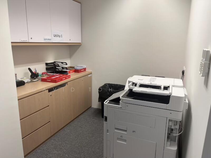 High-End Fitted Office, Raffles Place, , 5,600 sqft, Office For Rent, by David Toh (卓宏森), 25206040 - CommercialGuru.com.sg