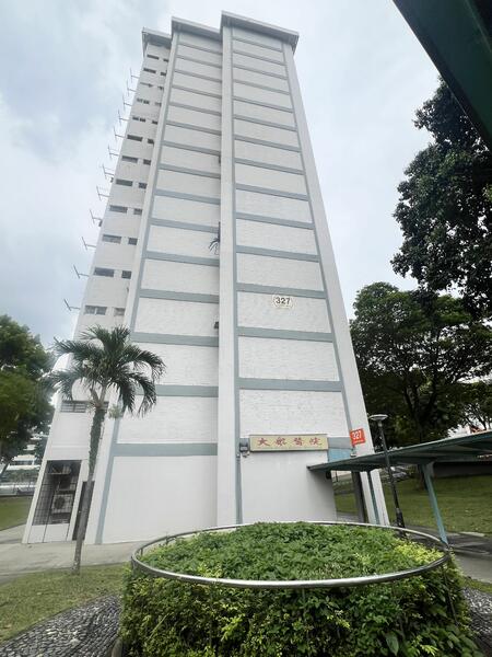 327 Clementi Avenue 5, 327 Clementi Avenue 5, Room Rental, 200 sqft, HDB Flat For Rent, by Arthur Franco, 25206115 - PropertyGuru.com.sg