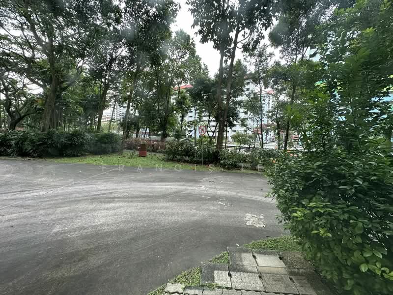Parc Oasis, 37 Jurong East Avenue 1, Room Rental, 120 sqft, Condominium For Rent, by Francis Lee, 25206586 - PropertyGuru.com.sg