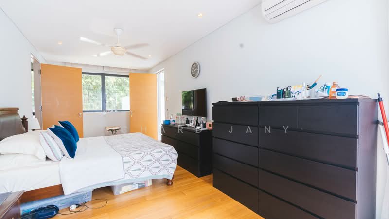★ Central Chatsworth GC Bungalow: Pool, Patio, Greenery, Near MRT, Shops, Chatsworth Park, Nassim, Cluny Hill, Bukit Timah, 5 Bedrooms, 7,000 sqft, Good Class Bungalow For Rent, by Richard Jany, 25207026 - PropertyGuru.com.sg