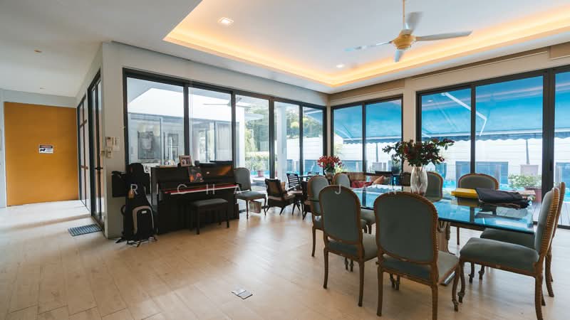 ★ Central Chatsworth GC Bungalow: Pool, Patio, Greenery, Near MRT, Shops, Chatsworth Park, Nassim, Cluny Hill, Bukit Timah, 5 Bedrooms, 7,000 sqft, Good Class Bungalow For Rent, by Richard Jany, 25207026 - PropertyGuru.com.sg