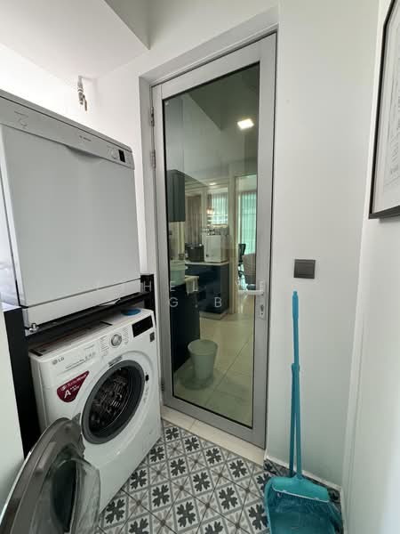 Kovan Residences, 1 Kovan Road, 3 Bedrooms, 1,259 sqft, Condominium For Rent, by Ethel Yeo G.B, 25207064 - PropertyGuru.com.sg
