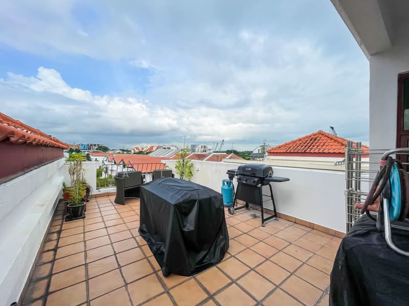 Fairmount Condo, 30 Eastwood Road, 3 Bedrooms, 1,540 sqft, Condominium For Sale, by Charlotte Ang, 25207098 - PropertyGuru.com.sg