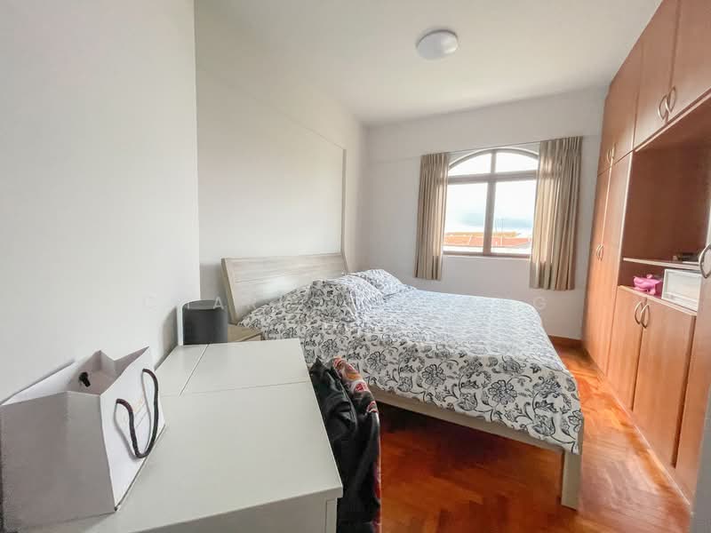 Fairmount Condo, 30 Eastwood Road, 3 Bedrooms, 1,540 sqft, Condominium For Sale, by Charlotte Ang, 25207098 - PropertyGuru.com.sg