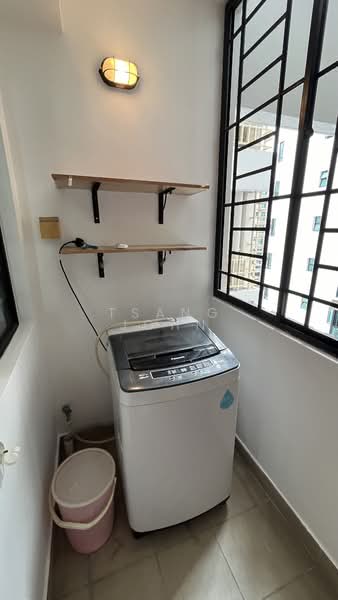 Woodsvale, 9 Woodlands Drive 72, 3 Bedrooms, 1,356 sqft, Condominium For Rent, by Tsang John, 25207932 - PropertyGuru.com.sg