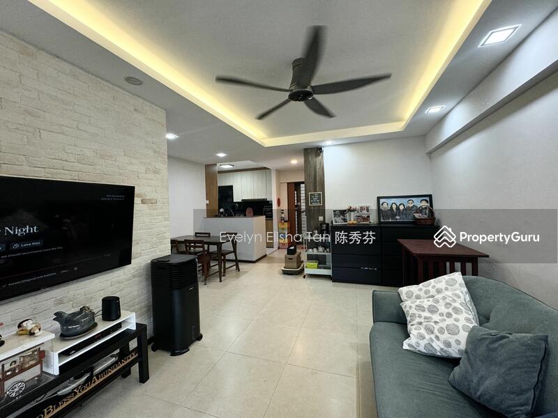 Tastefully Renovated Living Hall