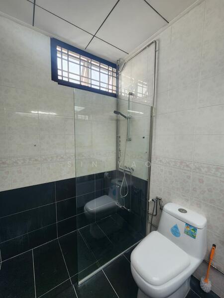 Sin Ming Plaza, 6 Sin Ming Road, Room Rental, 150 sqft, Apartment For Rent, by Sin Yao, 25208958 - PropertyGuru.com.sg