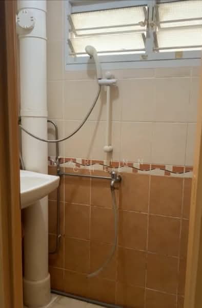9 Holland Avenue, 9 Holland Avenue, 3 Bedrooms, 700 sqft, HDB Flat For Rent, by Mar Inn Chee, 25209482 - PropertyGuru.com.sg