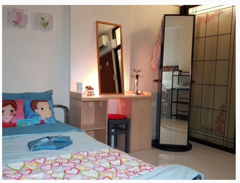 320 Tampines Street 33, 320 Tampines Street 33, Room Rental, 150 sqft, HDB Flat For Rent, by Coreen Loh, 25210526 - PropertyGuru.com.sg
