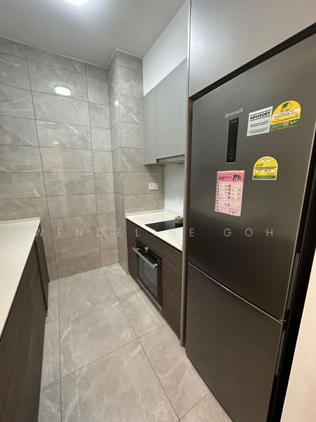 Stirling Residences, 25 Stirling Road, 2 Bedrooms, 689 sqft, Condominium For Rent, by Wendeline Goh, 25210677 - PropertyGuru.com.sg