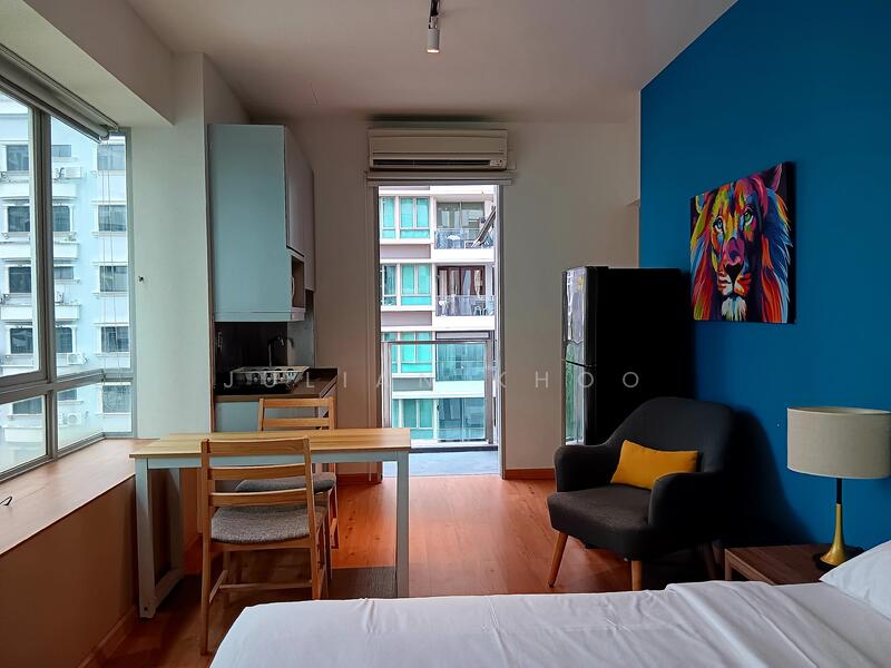 For Rent - Royal Residences