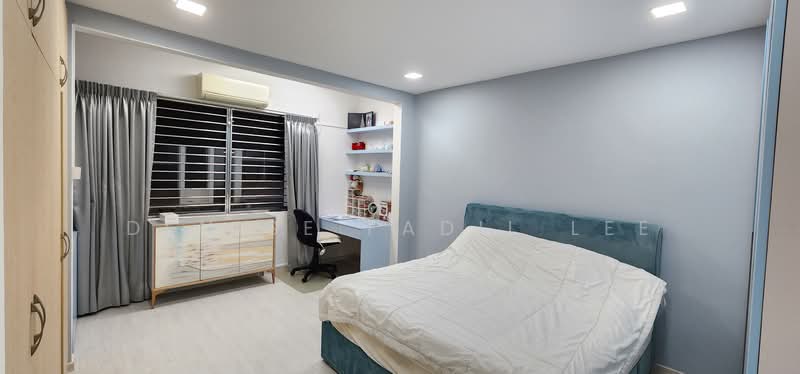 Foh Pin Garden, 21C Charlton Lane, 4 Bedrooms, 1,873 sqft, Corner Terrace For Rent, by Denise Fadil Lee, 25211554 - Spacious Master bedroom. - PropertyGuru.com.sg