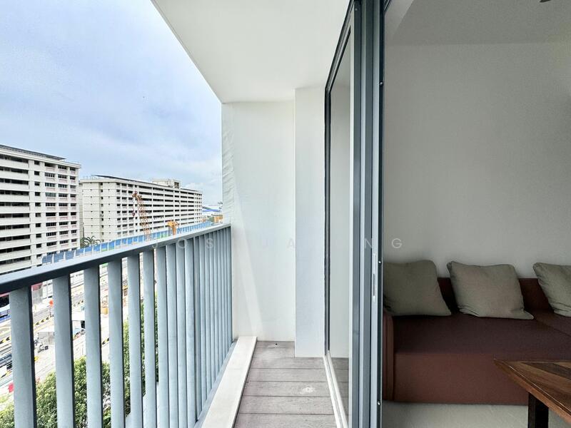 Coco Palms, 29 Pasir Ris Grove, 1 Bedroom, 463 sqft, Condominium For Rent, by Joshua Ong, 25211749 - PropertyGuru.com.sg