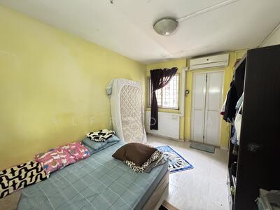 For Rent - 318 Bukit Batok Street 32