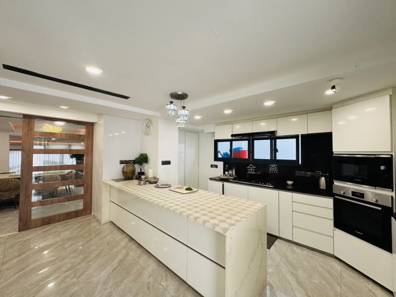 Very New Bungalow, 4 levels with Lift, 9 bedrooms ensuite with wardrobes,great for Multi-Generations, Most Sought-After area in Seletar, call 8130 3636!, 9 Bedrooms, 14,000 sqft, Bungalow House For Sale, by Kim Yan 金燕, 25212725 - PropertyGuru.com.sg