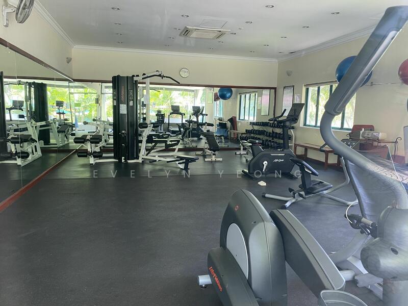 Lakepoint Condo, 10 Lakepoint Drive, Room Rental, 165 sqft, Condominium For Rent, by Evelyn Yeong, 25213064 - PropertyGuru.com.sg