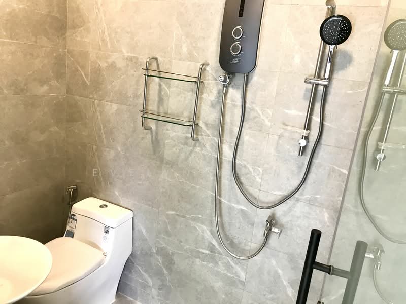 Lakepoint Condo, 10 Lakepoint Drive, Room Rental, 165 sqft, Condominium For Rent, by Evelyn Yeong, 25213064 - PropertyGuru.com.sg