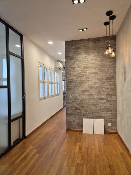 Tras Street - 1700sf - Cosy & Bright - Fiited & Move-In - Other Sizes Available From 1200sf -2000sf, Tras Street, Chinatown / Tanjong Pagar, 1,700 sqft, Office For Rent, by Adeline Goh, 25213762 - CommercialGuru.com.sg