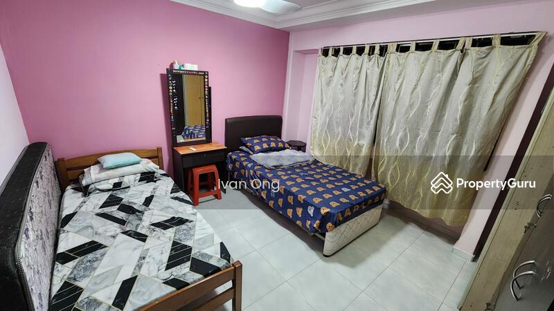For Rent - 636 Woodlands Ring Road