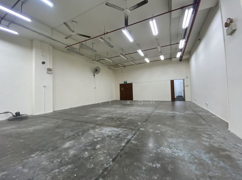 Quartz Industrial Building, 5 Upper Aljunied Link, 1,830 sqft, Light Industrial (B1) For Sale, by LiLi Koh, 25214367 - CommercialGuru.com.sg