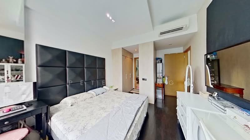 Viz at Holland, 221 Queensway, 3 Bedrooms, 1,259 sqft, Condominium For Sale, by Peter Fong, 25214662 - PropertyGuru.com.sg