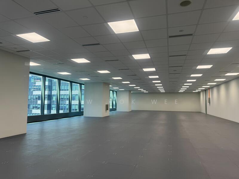 Designer fitted office for takeover @ central boulvard, Central boulvard, 2,500 sqft, Office For Rent, by Leow Kok Wee, 25215393 - CommercialGuru.com.sg