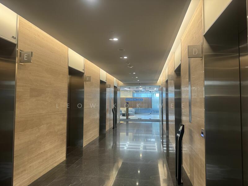 Designer fitted office for takeover @ central boulvard, Central boulvard, 2,500 sqft, Office For Rent, by Leow Kok Wee, 25215393 - CommercialGuru.com.sg