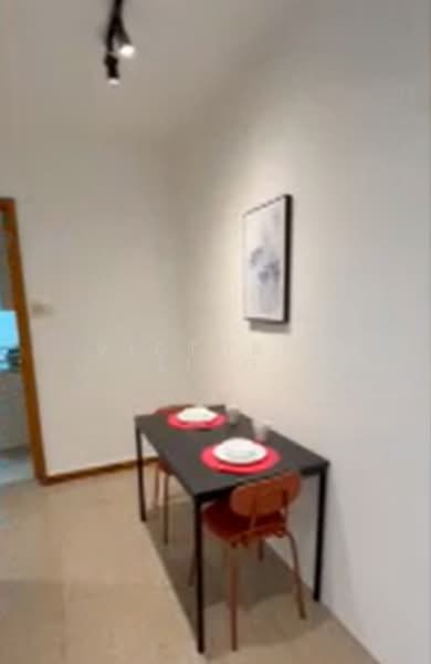 Queens, 10 Stirling Road, Room Rental, 250 sqft, Condominium For Rent, by Victoria Ling, 25216346 - PropertyGuru.com.sg