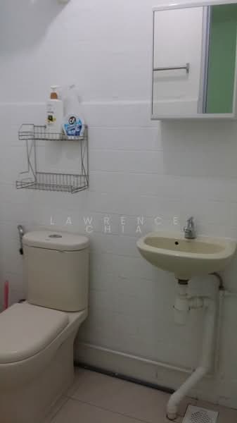 For Rent - 231 Jurong East Street 21