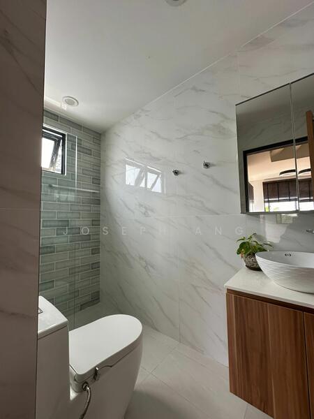 For Rent - Lakeside Grove