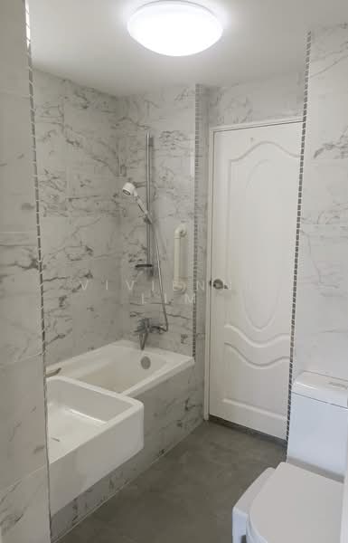 Hawaii Tower, 73 Meyer Road, 3 Bedrooms, 2,238 sqft, Condominium For Rent, by Vivienne Lim, 25217310 - PropertyGuru.com.sg