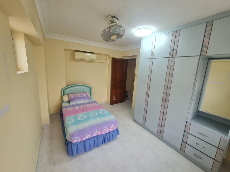 For Rent - 732 Jurong West Street 73