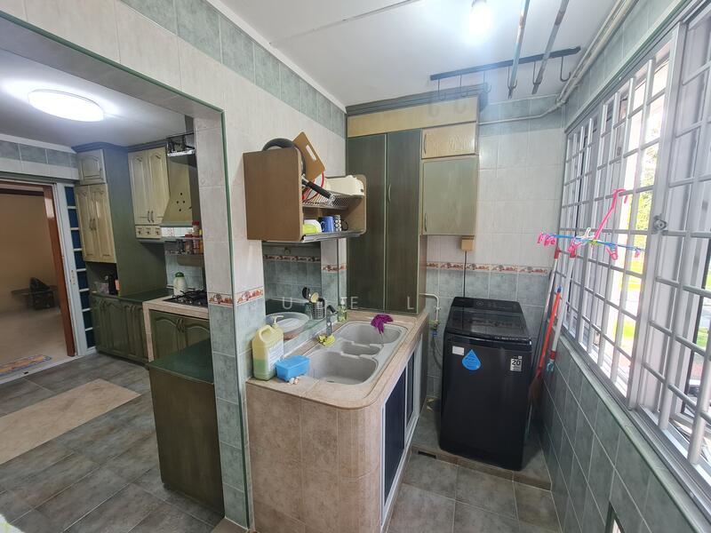 For Rent - 732 Jurong West Street 73