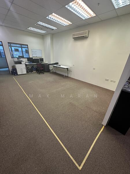 Bizlink Centre, 59 Ubi Avenue 1, 420 sqft, Light Industrial (B1) For Rent, by Max Maran, 25218277 - CommercialGuru.com.sg