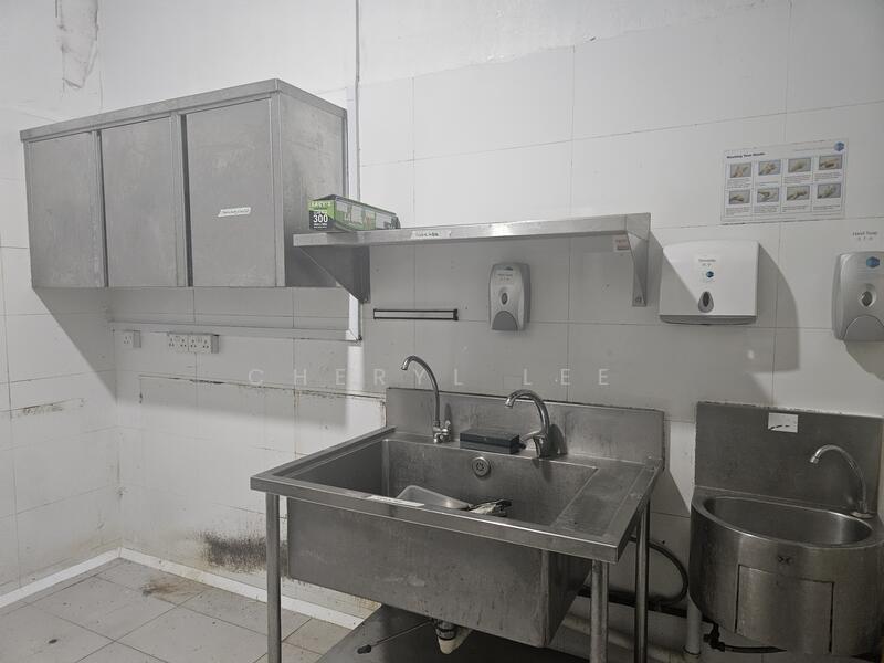 East Zone Rent Food Manufacturing 3 Phase Power Ready Flooring etc 180平米出租食品加工厂已装置, , 1,900 sqft, Factory / Workshop (B2) For Rent, by Cheryl Lee, 25219399 - CommercialGuru.com.sg