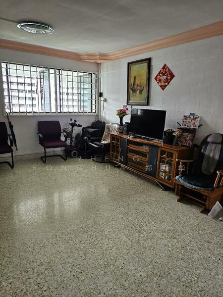 410 Commonwealth Avenue West, 410 Commonwealth Avenue West, Room Rental, 200 sqft, HDB Flat For Rent, by Zheng Ronghua 郑荣华, 25220123 - PropertyGuru.com.sg