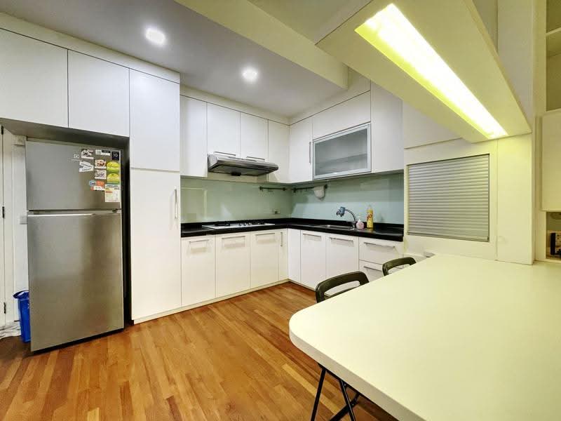Eastern Lagoon II, 200 Upper East Coast Road, East Coast / Marine Parade, 1 Bedroom, 721 sqft, Condominium For Rent, by BK Tan, 25220213 - PropertyGuru.com.sg